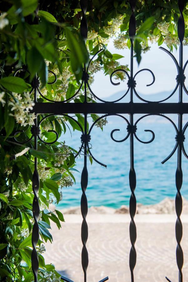 Villa Le Terrazze Тори дел Бенако Екстериор снимка